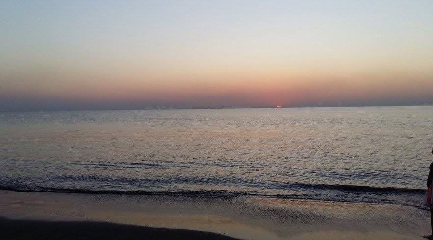 Umbharat Beach, Surat, Gujarat - Vushii.com Umbharat Beach, Surat, Gujarat - Vushii.com